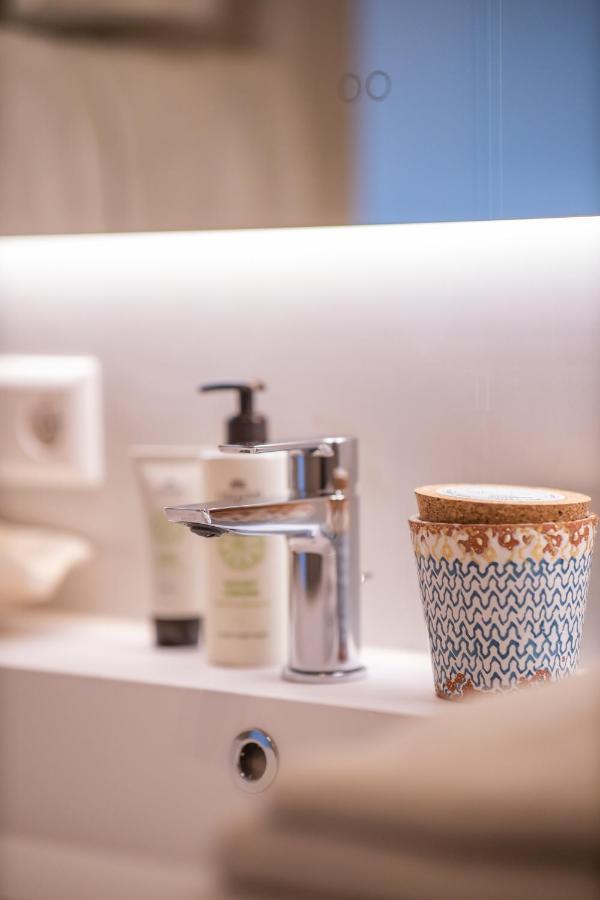 The Harbour Luxurious, Use Of Hotel Swimming Pool And Sauna カトザント エクステリア 写真